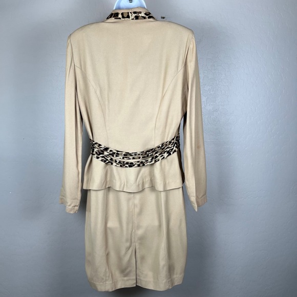 VTG R.J. & Co Women's Tan Dress Suit Set Leopard Trim Size 10P USA *FLAWS*‎ - Picture 2 of 16